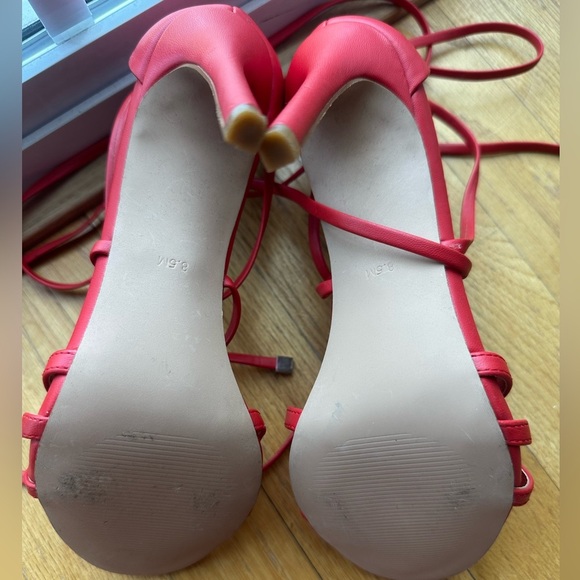 Steve Madden Stunir Red Strappy Heeled Sandals size 8.5 - Picture 7 of 8